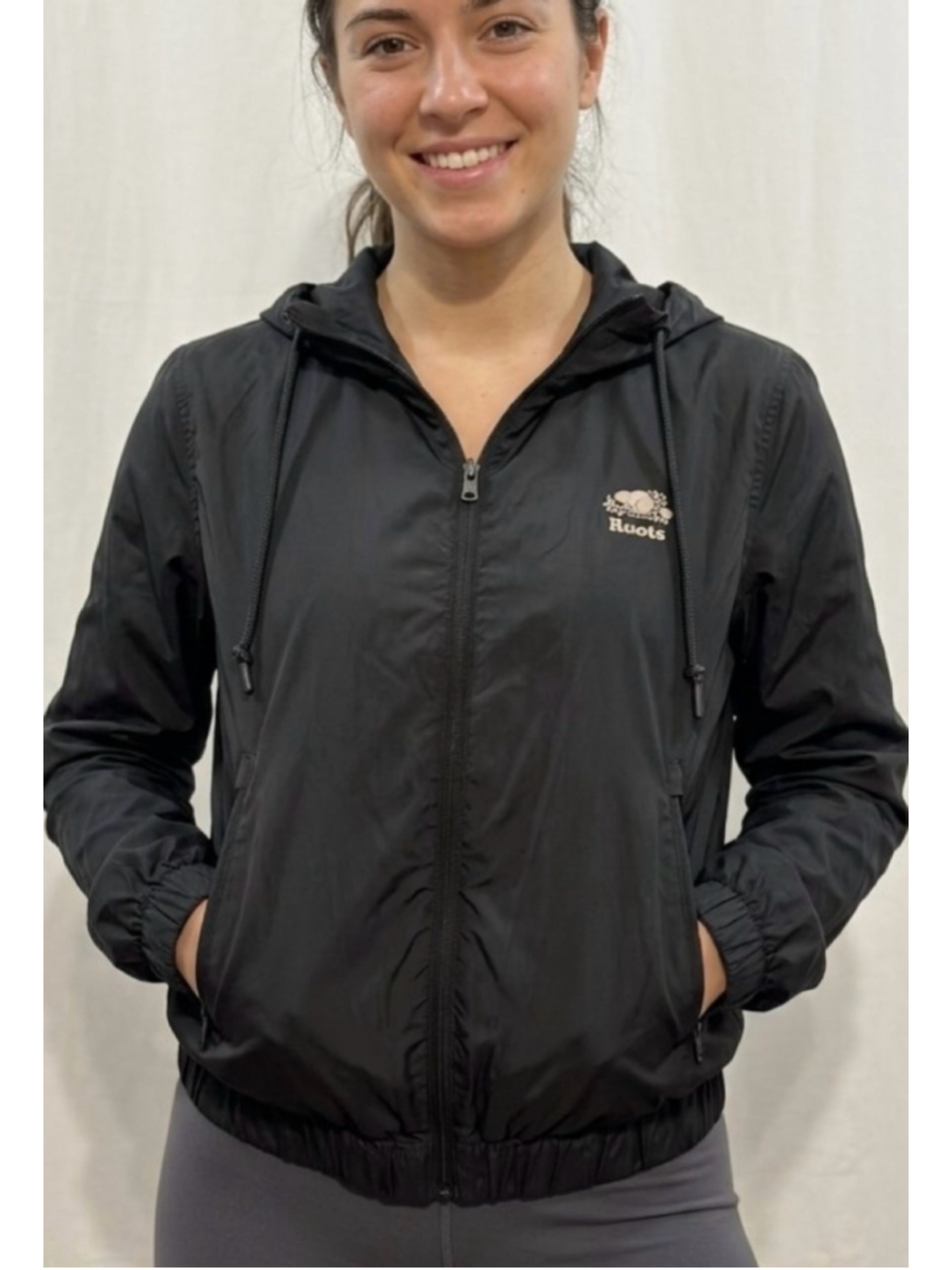 Roots Canada Black Full Zip Hooded Windbreaker Bomber Jacket Small S Womens 2026